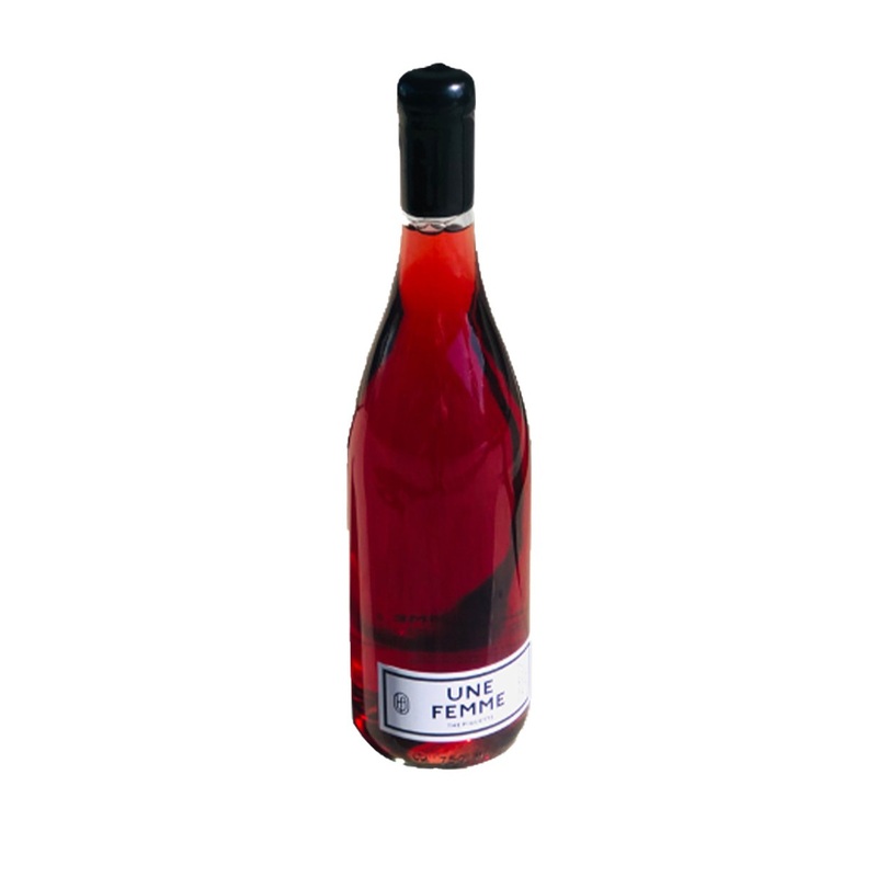 Une Femme The Piquette Champagne