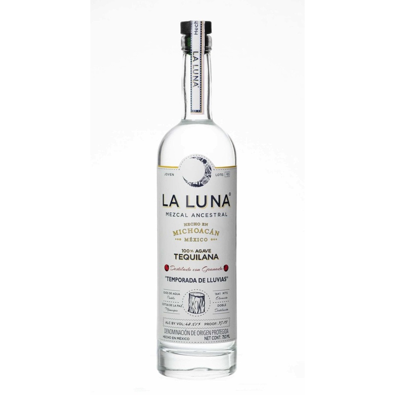 La Luna Temporada de Lluvia Ancestral Joven Mezcal