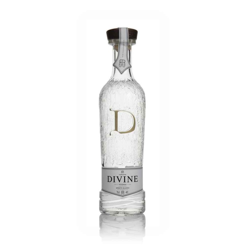 Vodka Divine Plain Vodka | 700ML